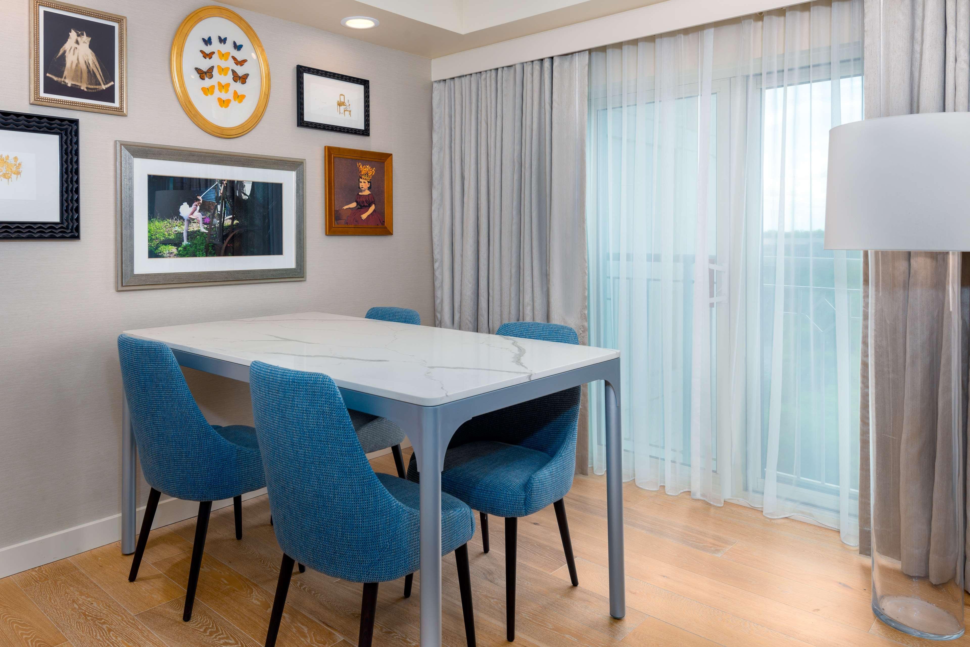 Hilton Charlotte Airport Hotel Ngoại thất bức ảnh