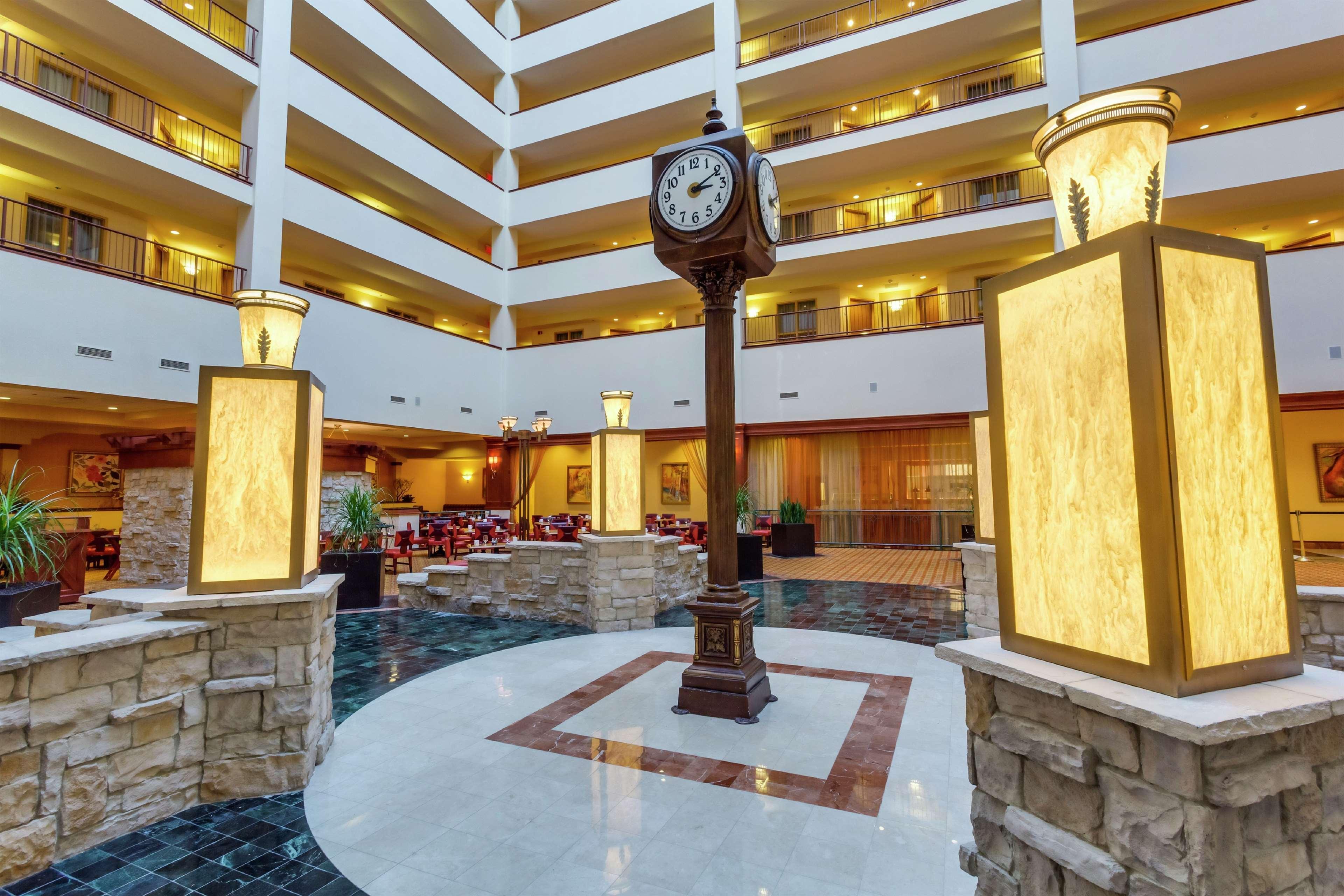 Hilton Charlotte Airport Hotel Ngoại thất bức ảnh